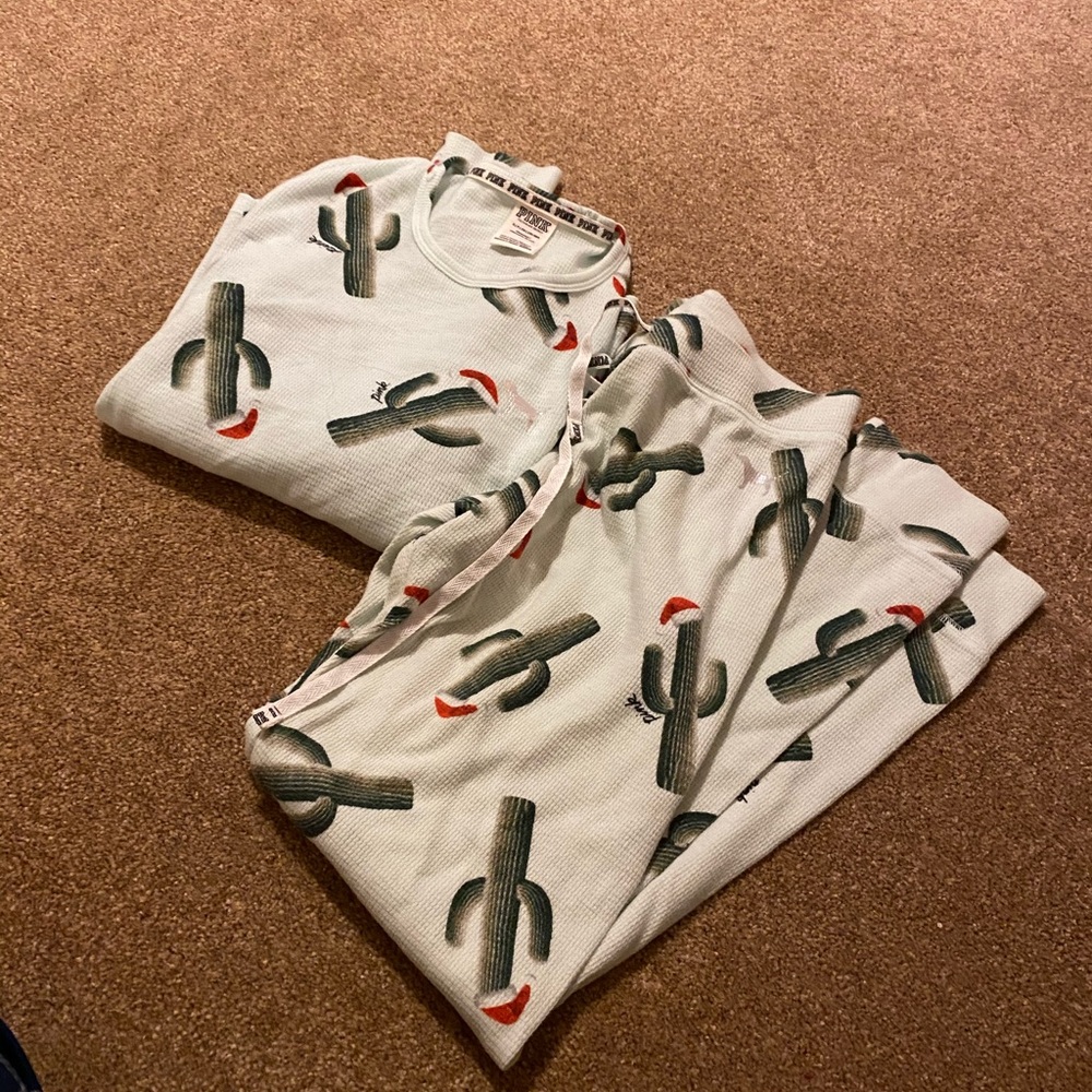 VS PINK CACTUS CHRISTMAS PAJAMAS